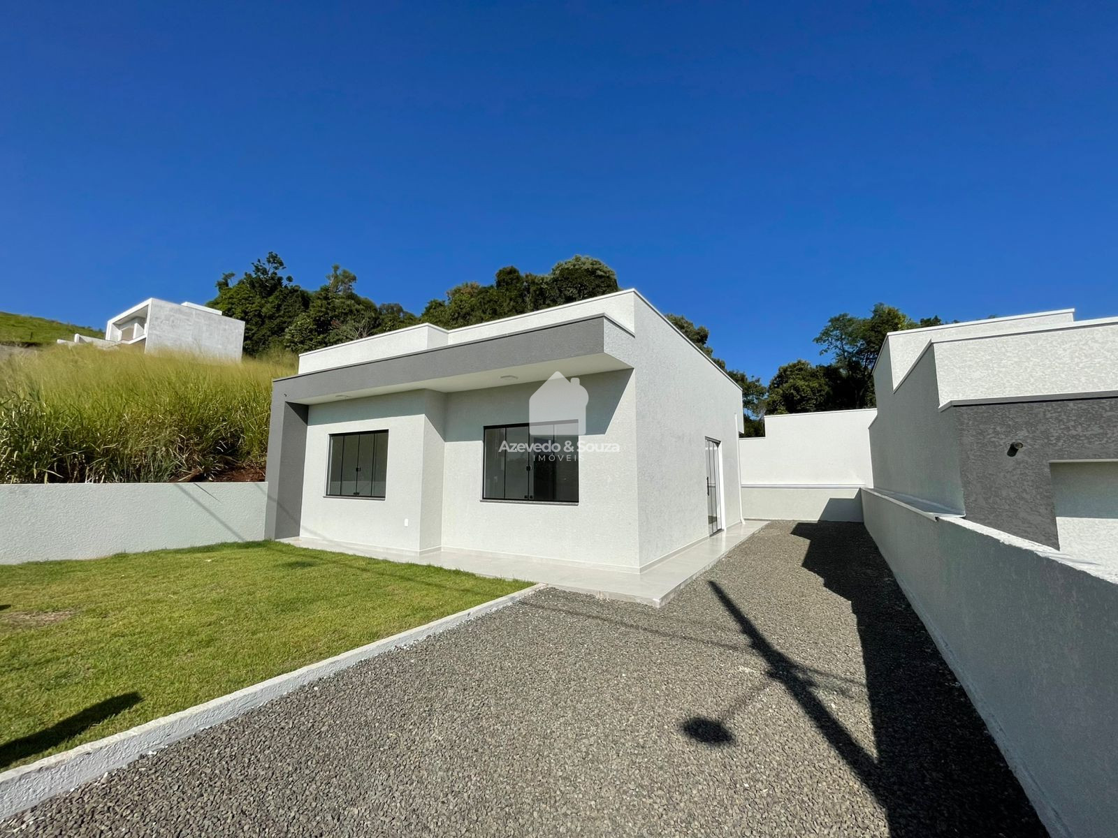 CASA NOVA PR�XIMA DA HAVAN