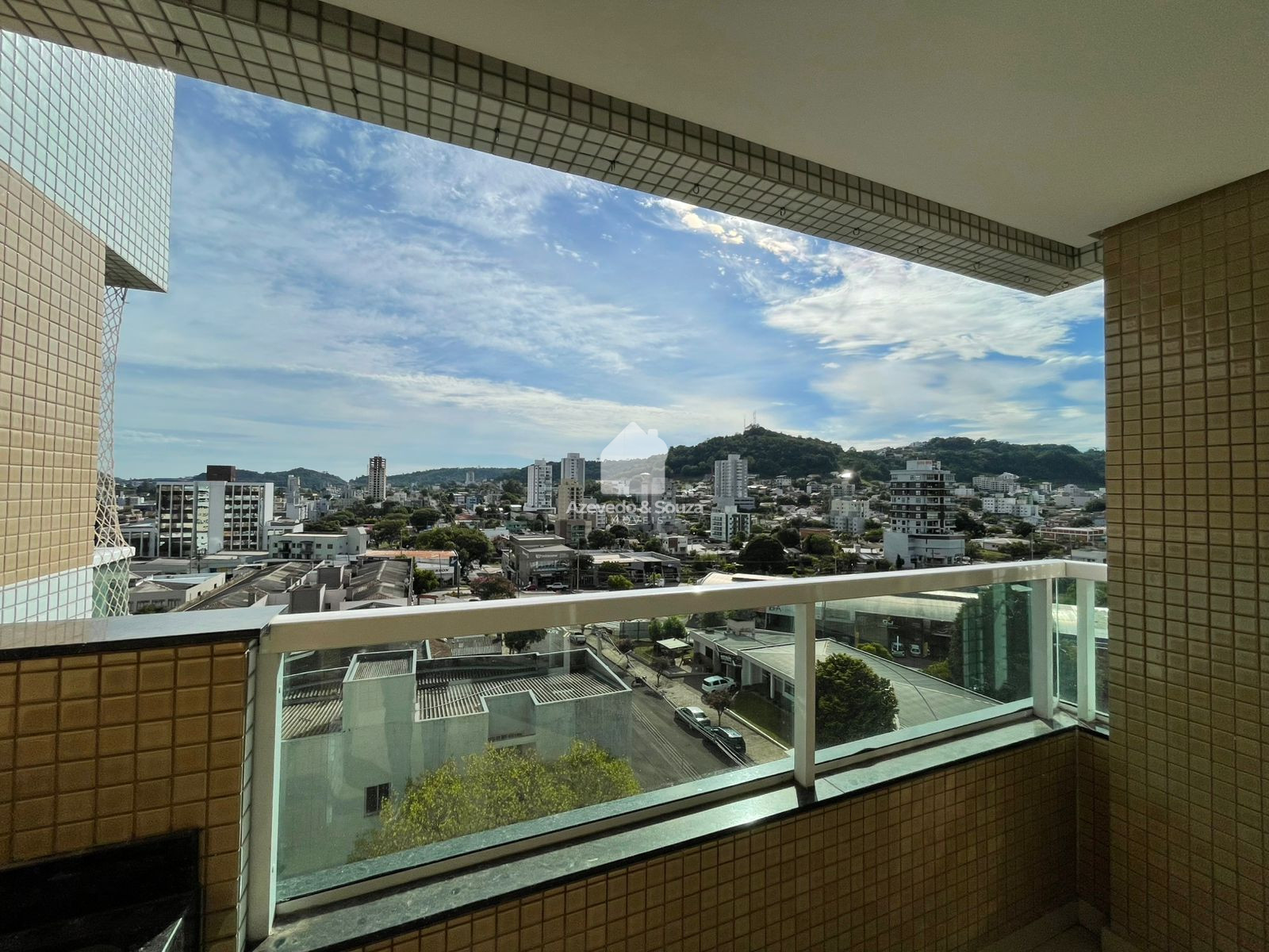 Azevedo & Souza de Im�veis em Francisco Beltr�o/PR