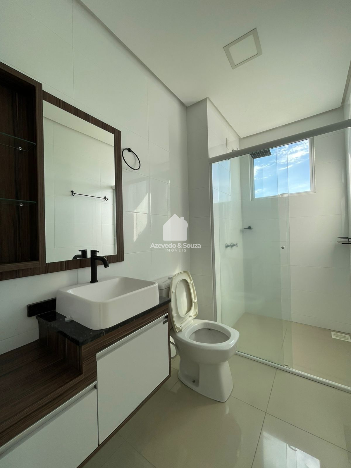 Azevedo & Souza de Im�veis em Francisco Beltr�o/PR