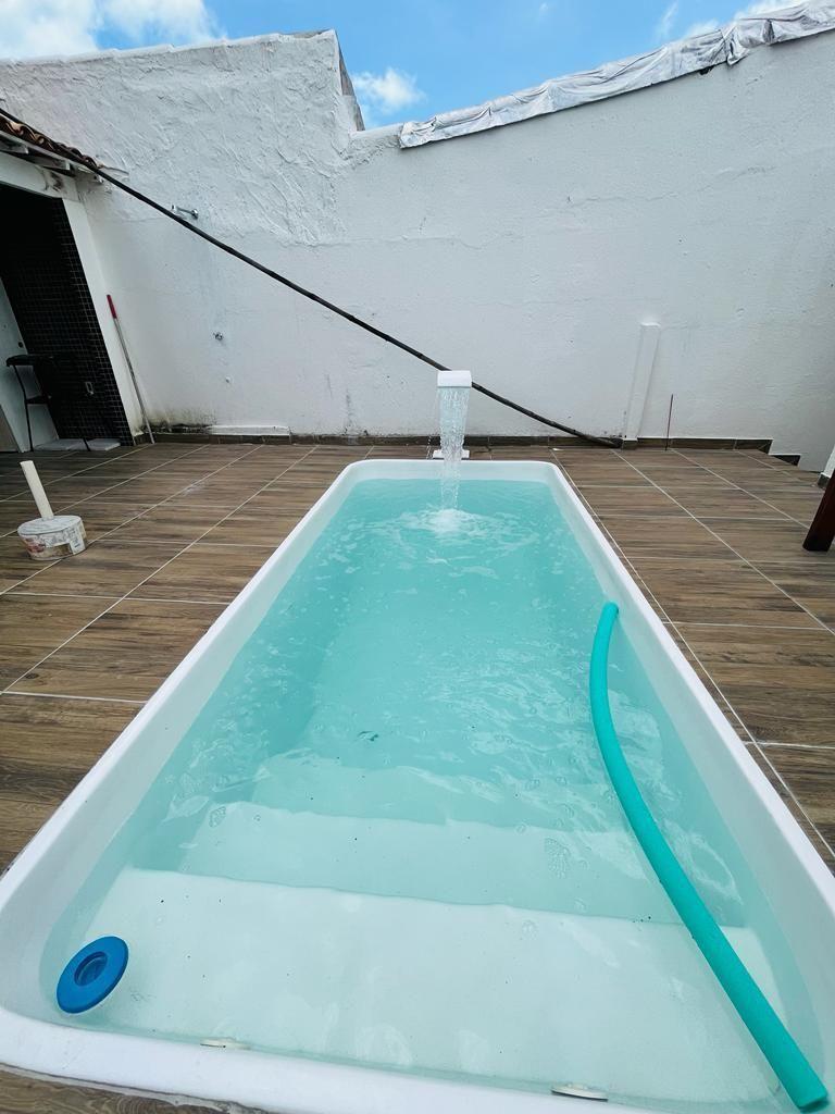 Casa com 04 dormitórios à venda, 250m² por R$ 950.000 - Altipl...