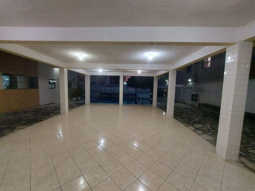 Apartamento com 03 dormitórios à venda por R$ 290.000 - Água F...