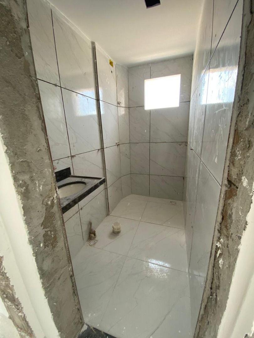 Apartamento com 2 dormitórios à venda por R$ 170.000 - Gramame...