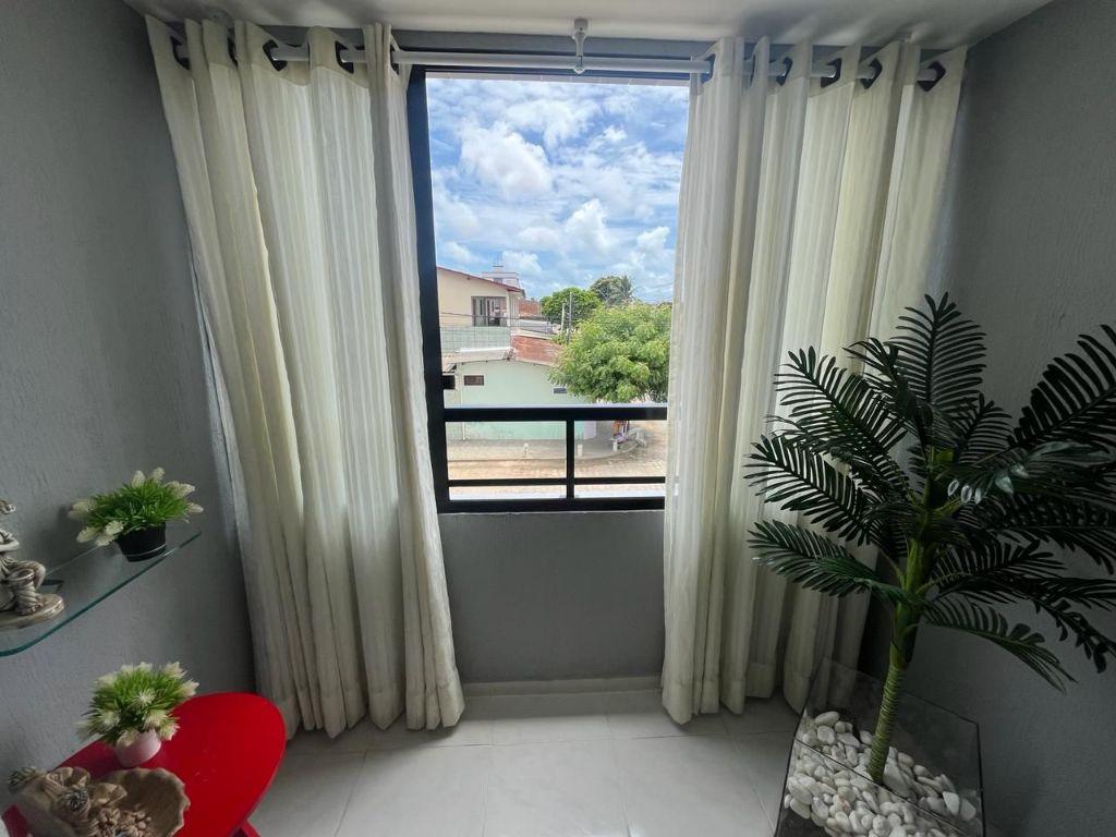 Apartamento com 3 dormitórios à venda por R$ 230.000 - José Am...