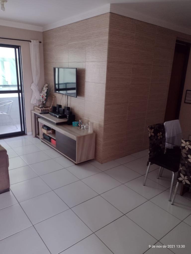 Apartamento com 2 dormitórios à venda, 64 m² por R$ 160.000,00...
