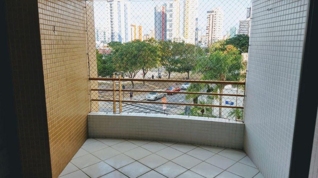 Apartamento com 04 dormitórios à venda, 164m² por R$ 910.000 -...