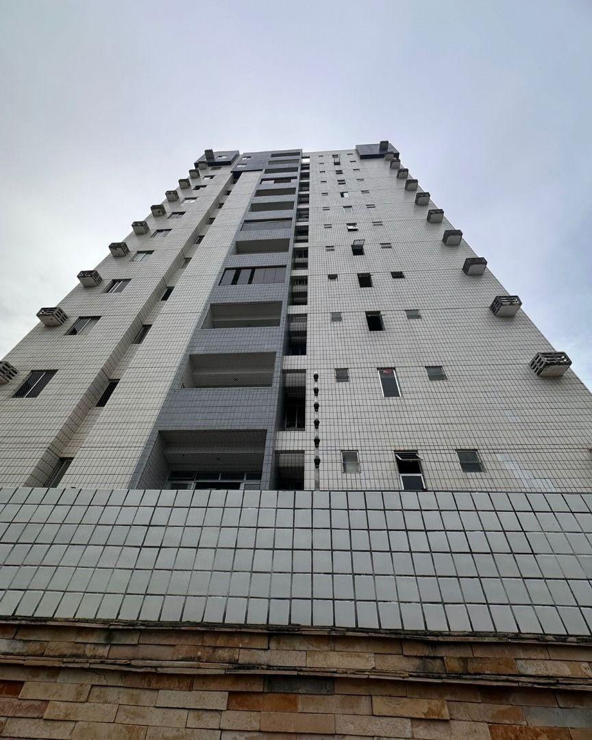 Apartamento com 03 dormitórios à venda por R$ 560.000 - Jardim...