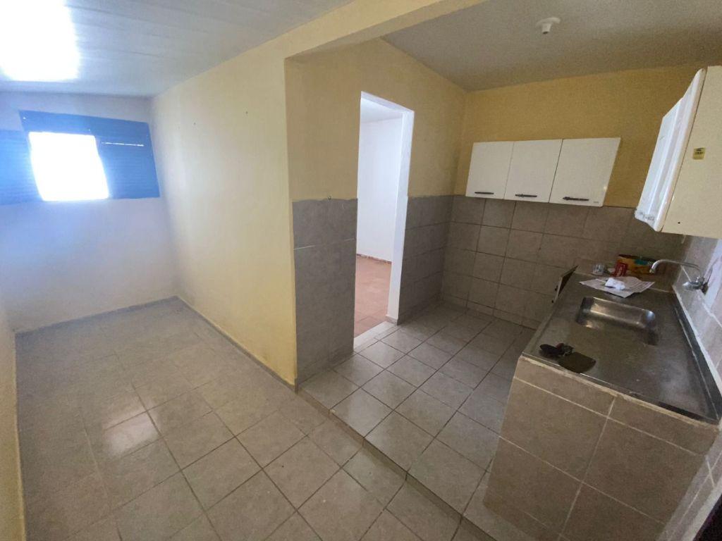 Casa com 03 dormitórios à venda,100m² por R$ 350.000 - Ernesto...