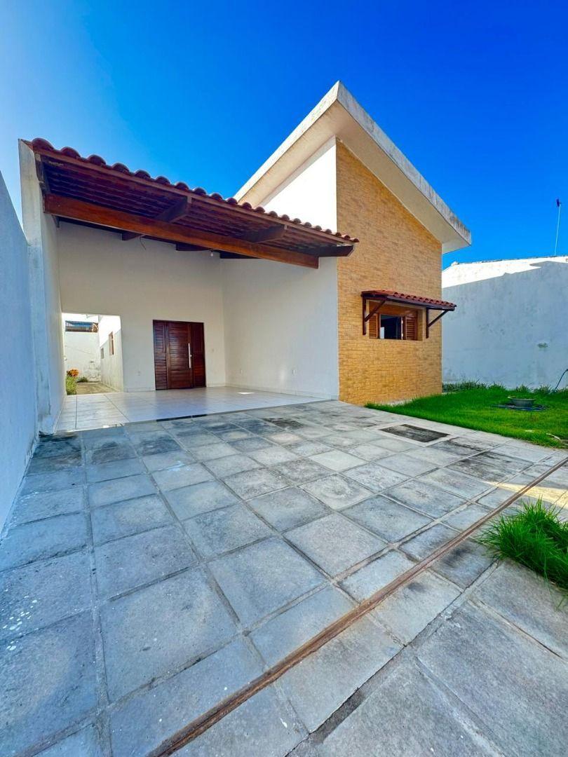 Casa com 3 quartos, à venda por R$ 385.000- Paratibe - João Pe...