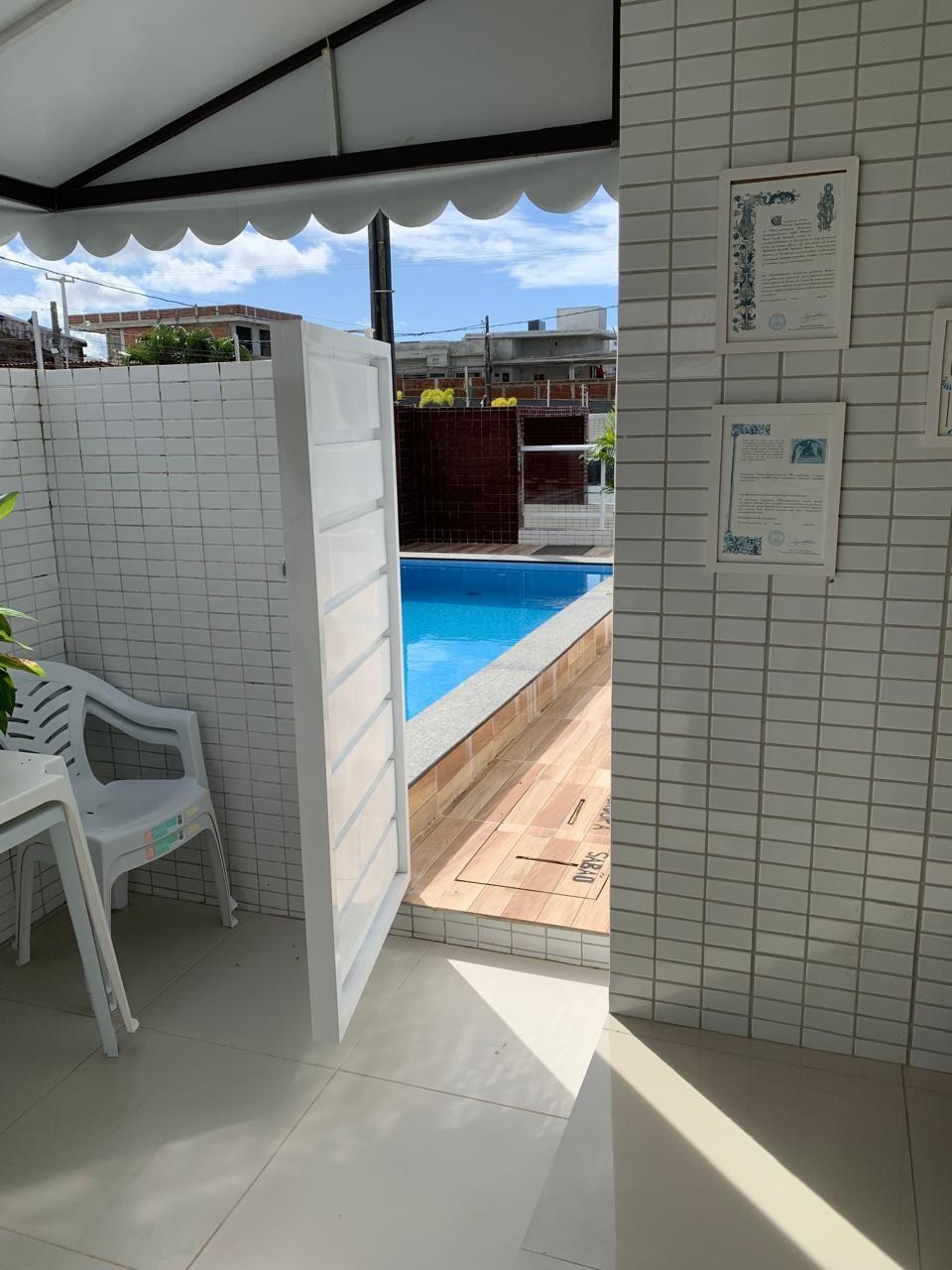 Apartamento com 02 dormitórios à venda por R$ 320.000 - Cd. Un...