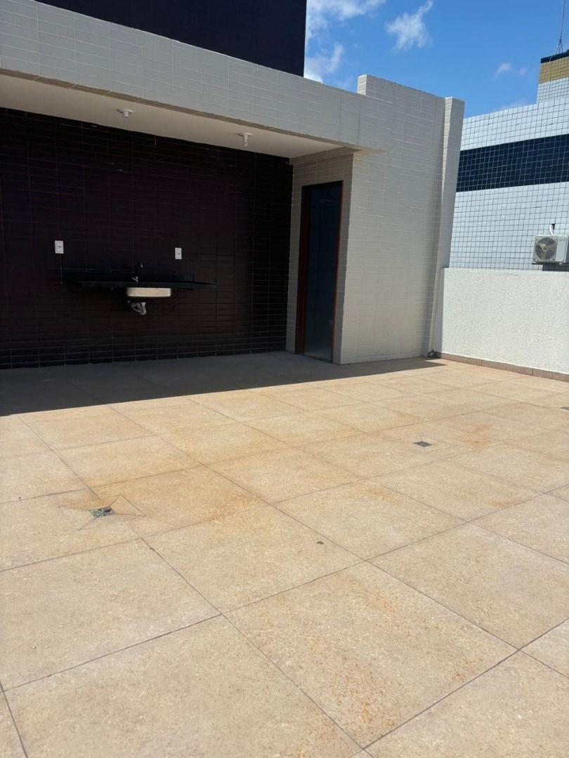 Apartamento com 02 dormitórios à venda por R$ 239.900 - Cd. Un...