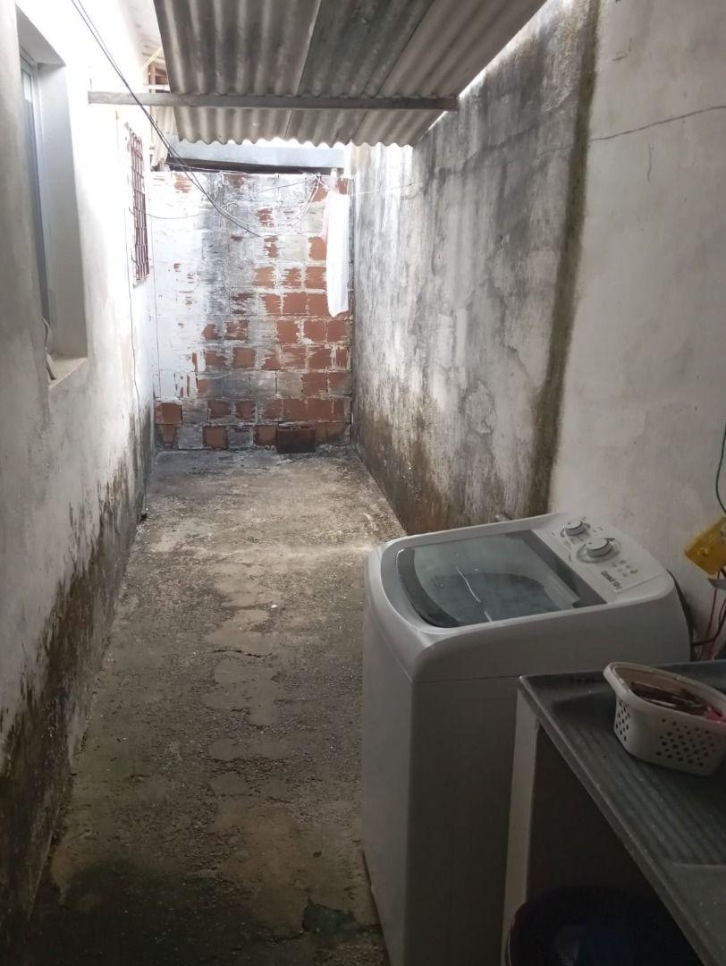 Casa com ponto comercial à venda, 150m² por R$ 529.900 - Bancá...