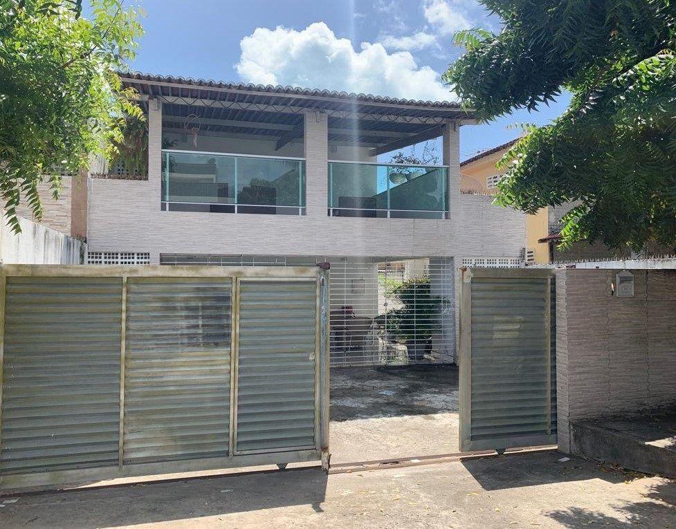 Casa com 03 dormitórios à venda, 200m² por R$ 1.000.000 - Bess...