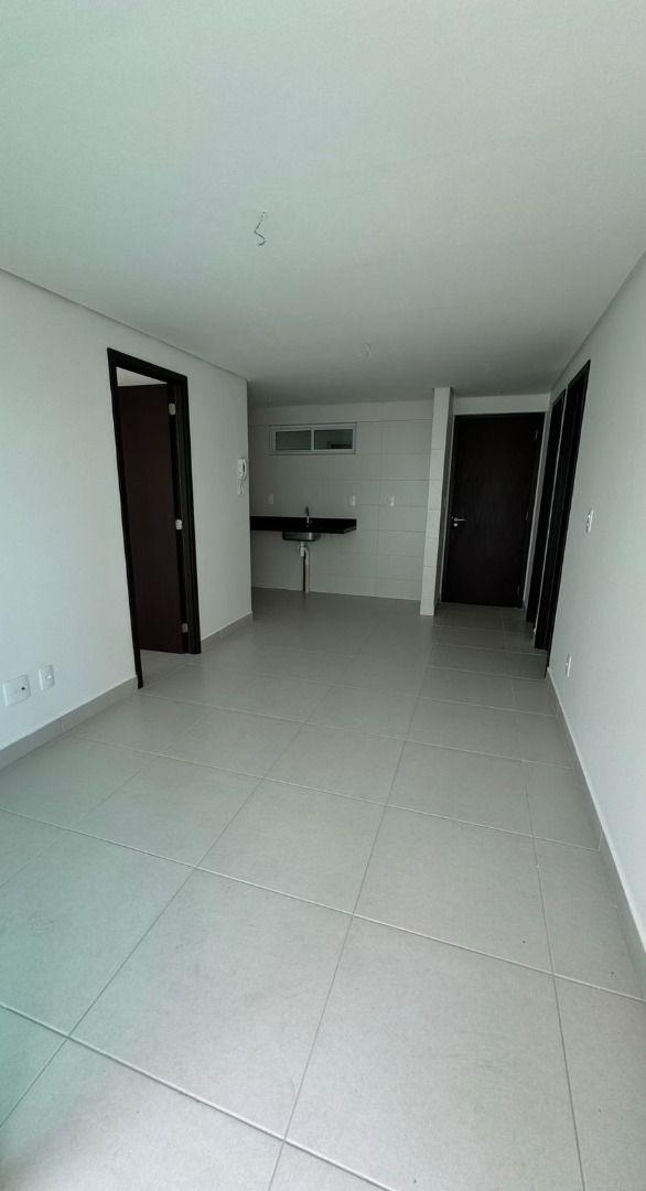 Apartamento com 2 dormitórios à venda, 60 m² por R$ 692.790,00...