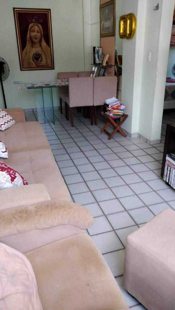 Apartamento com 02 dormitórios à venda, 71m² por R$ 350.000 - ...