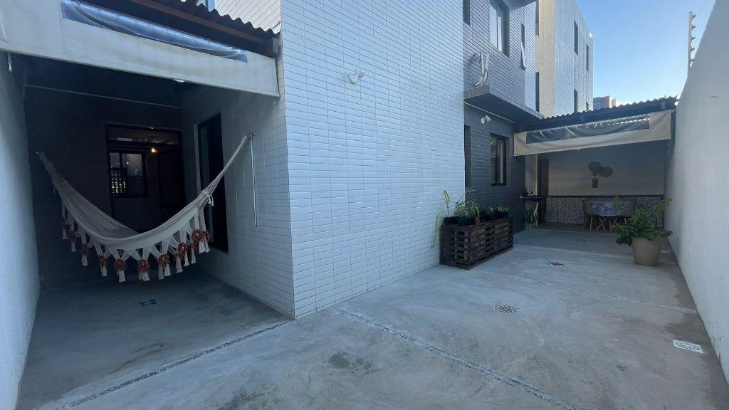 Flat com 02 dormitórios à venda, 59m² por R$ 510.000 - Bessa, ...