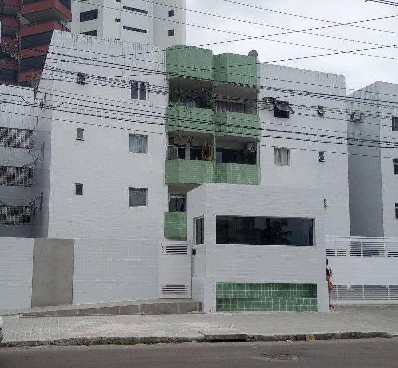 Apartamento com 03 dormitórios à venda por R$ 350.000 - Aerocl...