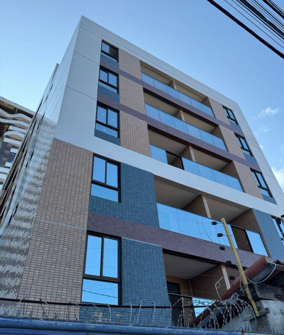 Apartamento com 02 dormitórios à venda, 57m² por R$ 529.000 - ...