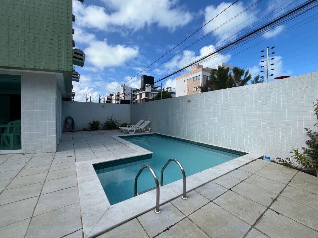 Apartamento com 03 dormitórios à venda, 72m² por R$ 630.000 - ...