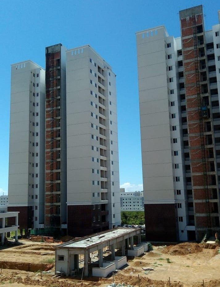 Apartamento com 03 dormitórios à venda por R$ 493.589 - Cd. Un...