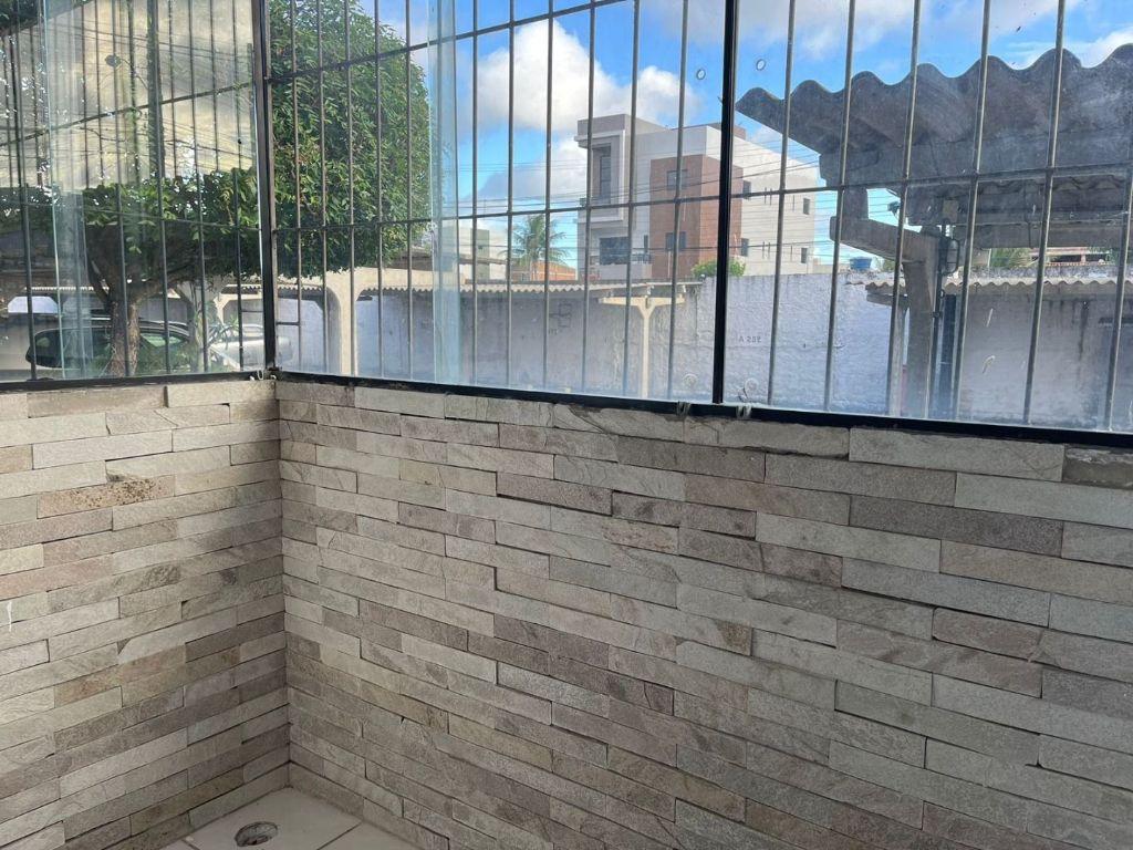 Apartamento com 02 dormitórios à venda, 50m² por R$ 170.000 - ...