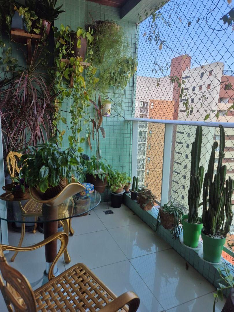 Apartamento com 03 dormitórios à venda por R$ 790.000 - Cabo B...