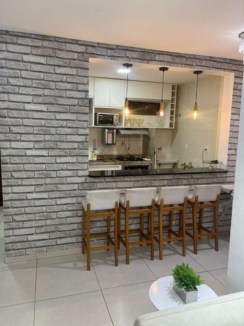 Apartamento com 02 dormitórios à venda, 56m² por R$ 320.000 - ...