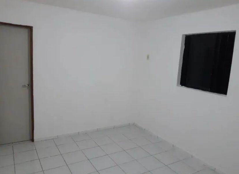 Apartamento com 03 dormitórios à venda por R$ 340.000 - Bancár...
