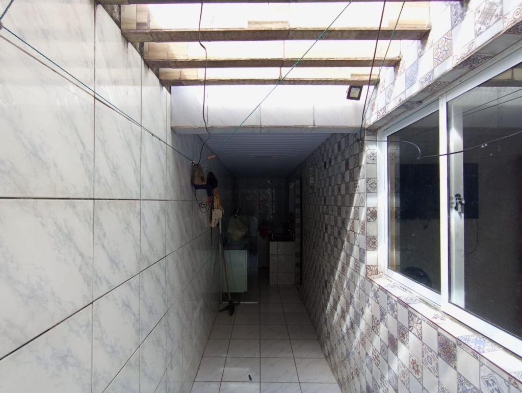 Apartamento com 02 dormitórios à venda por R$ 140.000 - Gramam...