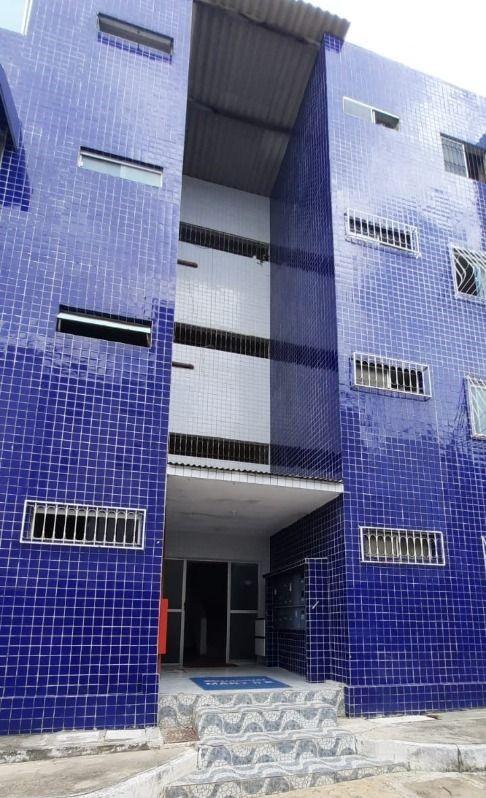 Apartamento com 02 dormitórios à venda por R$ 130.000 - Cd. Un...