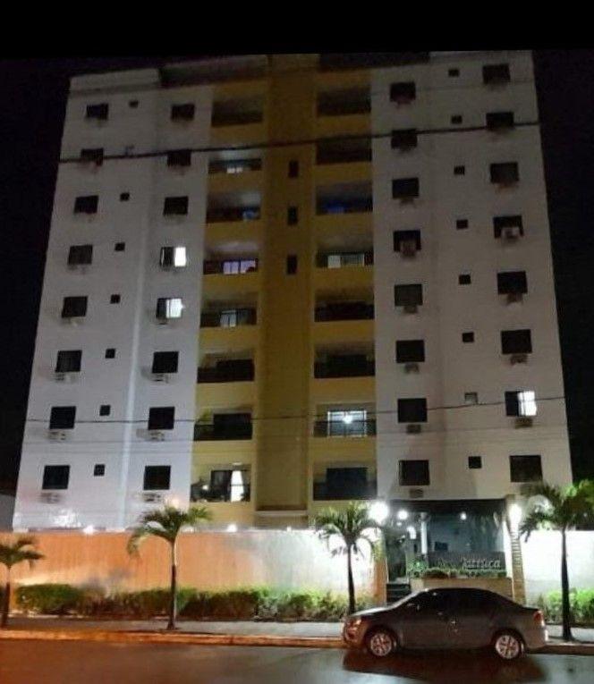 Apartamento com 03 dormitórios à venda por R$ 450.000 - Anatól...