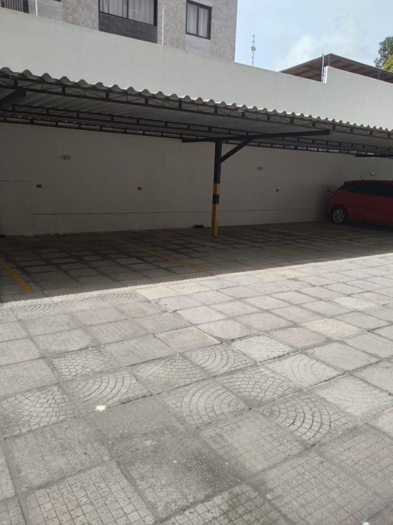 Apartamento com 03 dormitórios à venda por R$ 450.000 - Anatól...