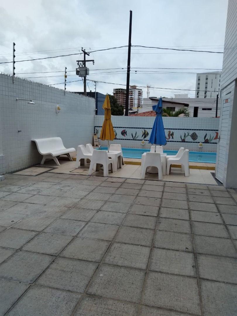 Apartamento com 03 dormitórios à venda por R$ 450.000 - Anatól...