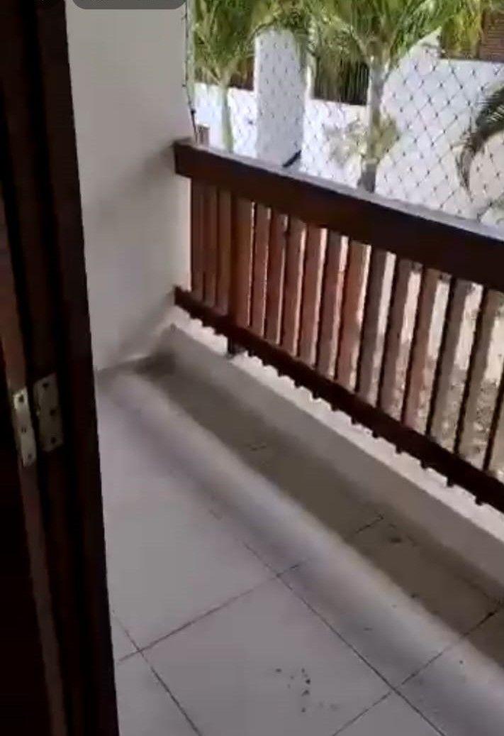 Apartamento com 02 dormitórios à venda, 64m² por R$ 235.000 - ...