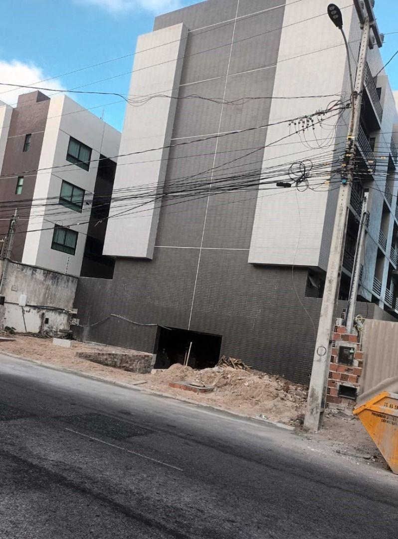 Flat com 01 dormitórios à venda, 18m² por R$ 329.000 - Interma...