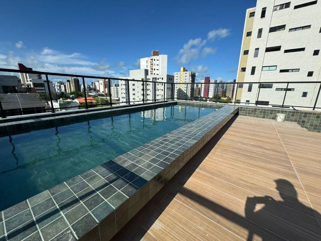Apartamento com 01 dormitório à venda por R$ 246.900 - Interma...