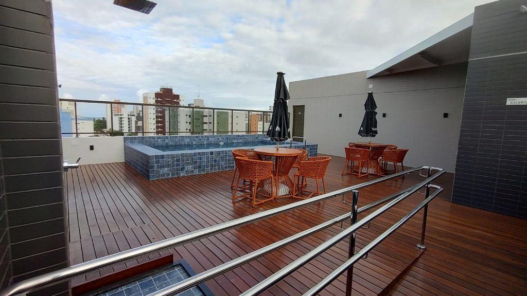 Flat com 01 dormitórios à venda, 23m² por R$ 230.000 - Interma...