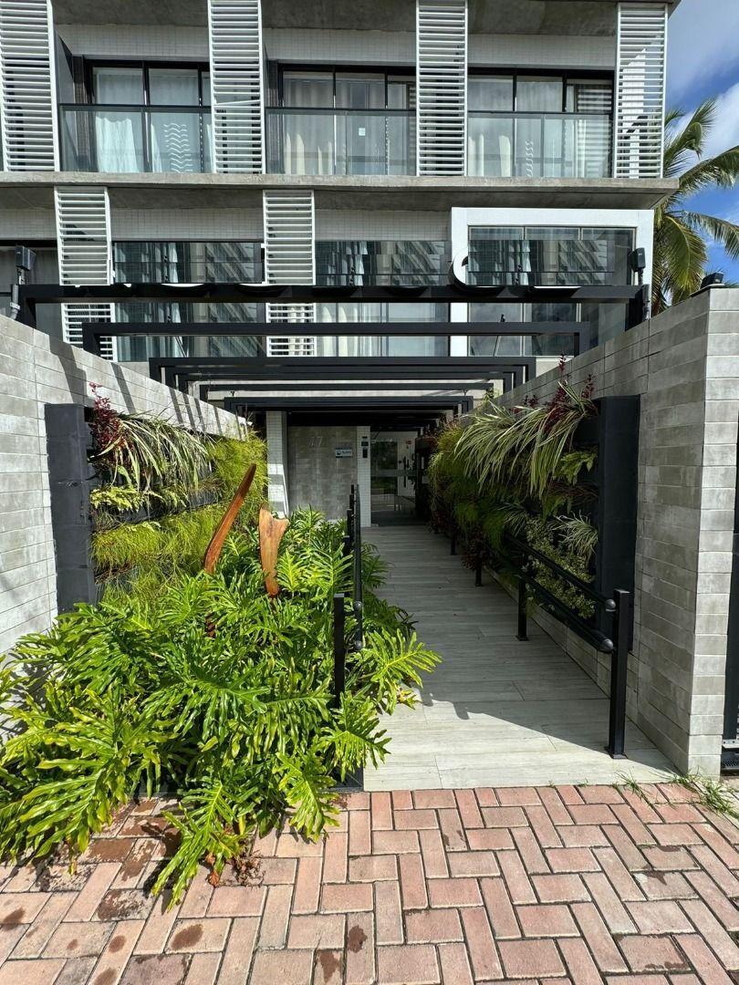 Apartamento com 01 dormitórios à venda, 28m² por R$ 350.000 - ...