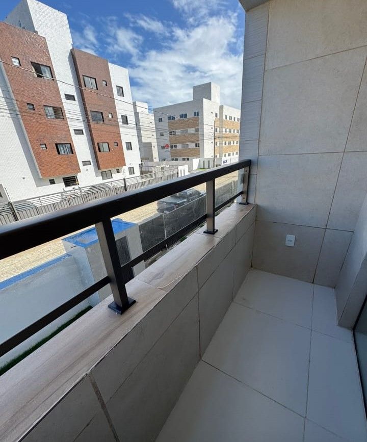 Apartamento com 02 dormitórios à venda, 45m² por R$ 169.000 - ...