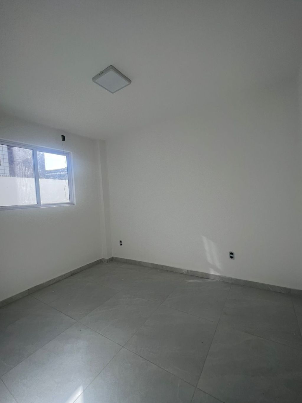 Casa com 02 dormitórios à venda, 57m² por R$ 235.000 - Gramame...