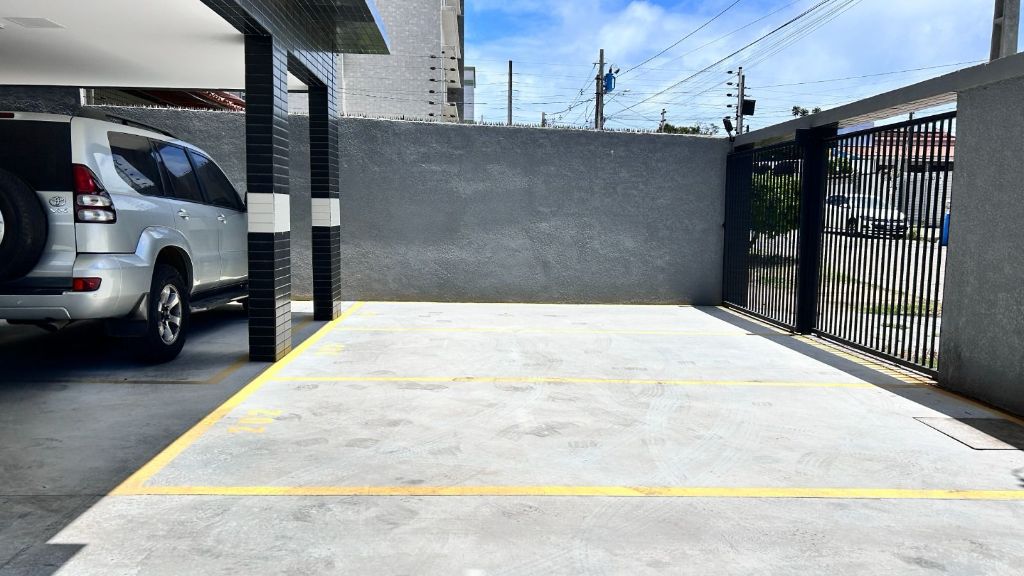 Apartamento com 03 dormitórios à venda, 65m² por R$ 357.500 - ...