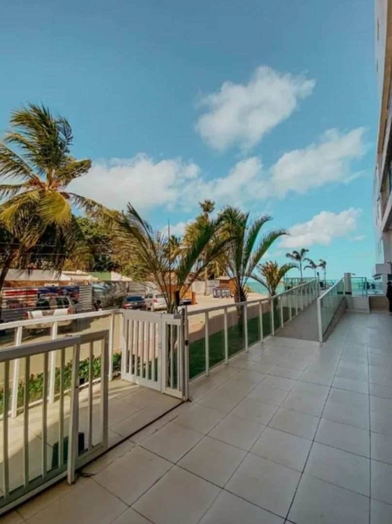 Apartamento com 02 dormitórios à venda, 48m² por R$ 720.000 - ...