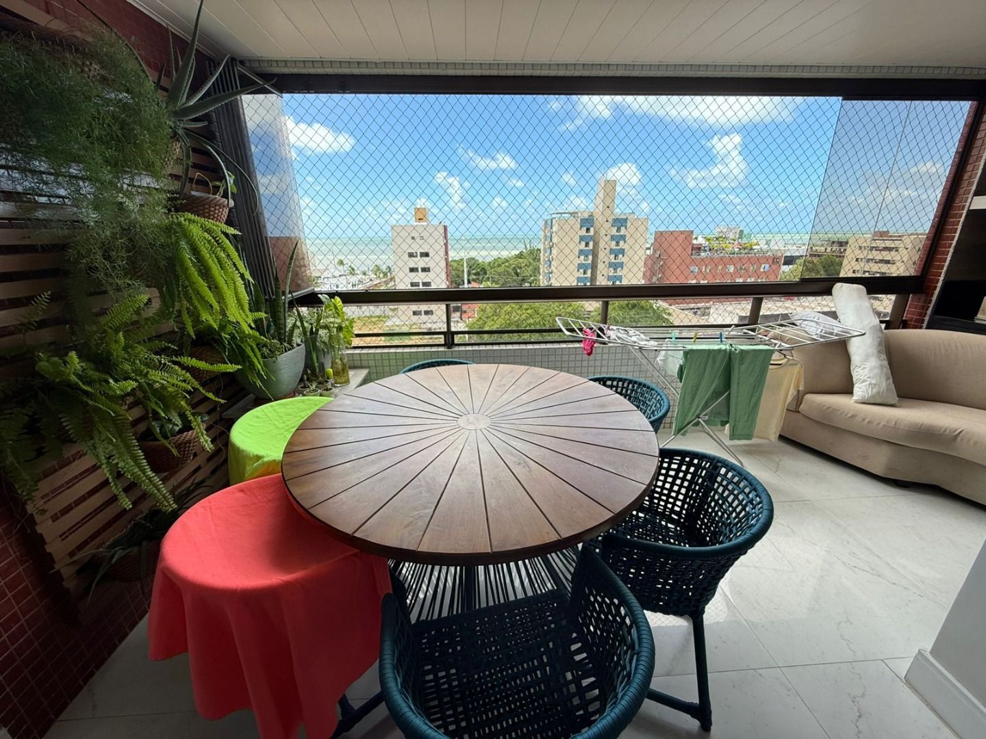 Apartamento com 03 dormitórios à venda, 175m² por R$ 1.100.000 - Manaíra, JP/PB