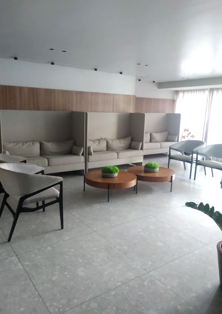 Apartamento com 02 dormitórios à venda por R$ 750.000 - Cabo B...