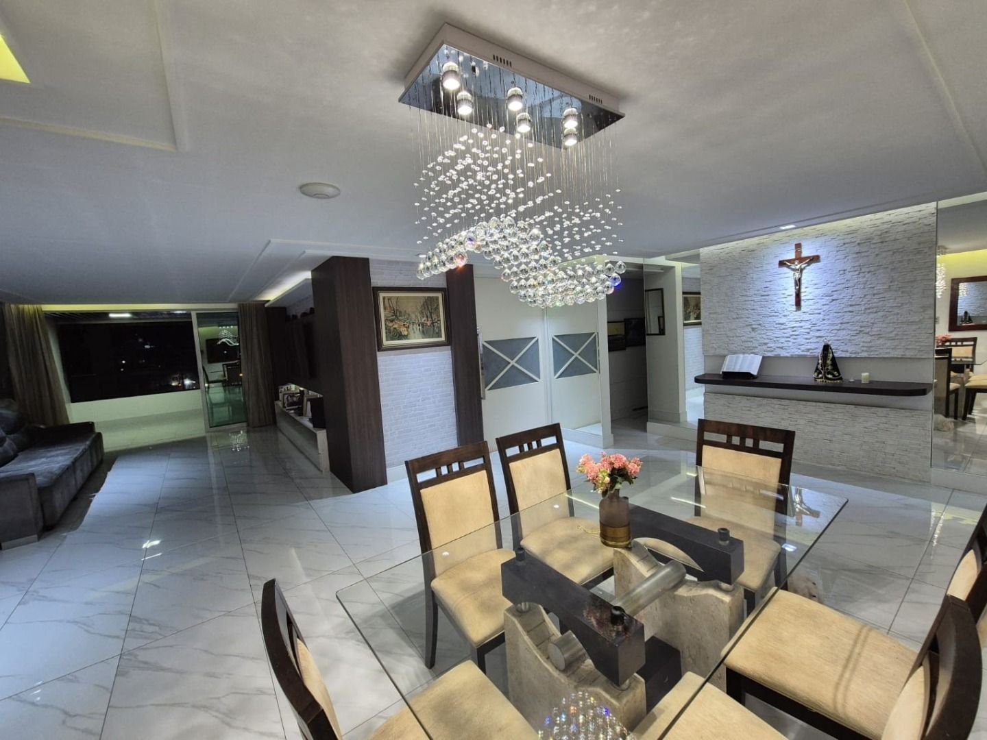 Apartamento com 04 dormitórios à venda por R$ 1.590.000 - Cabo...