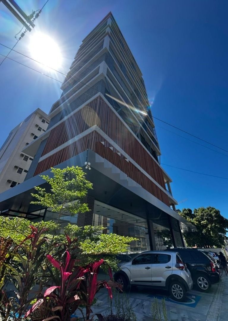Apartamento com 01 dormitório à venda, 53m² por R$ 479.000 - M...