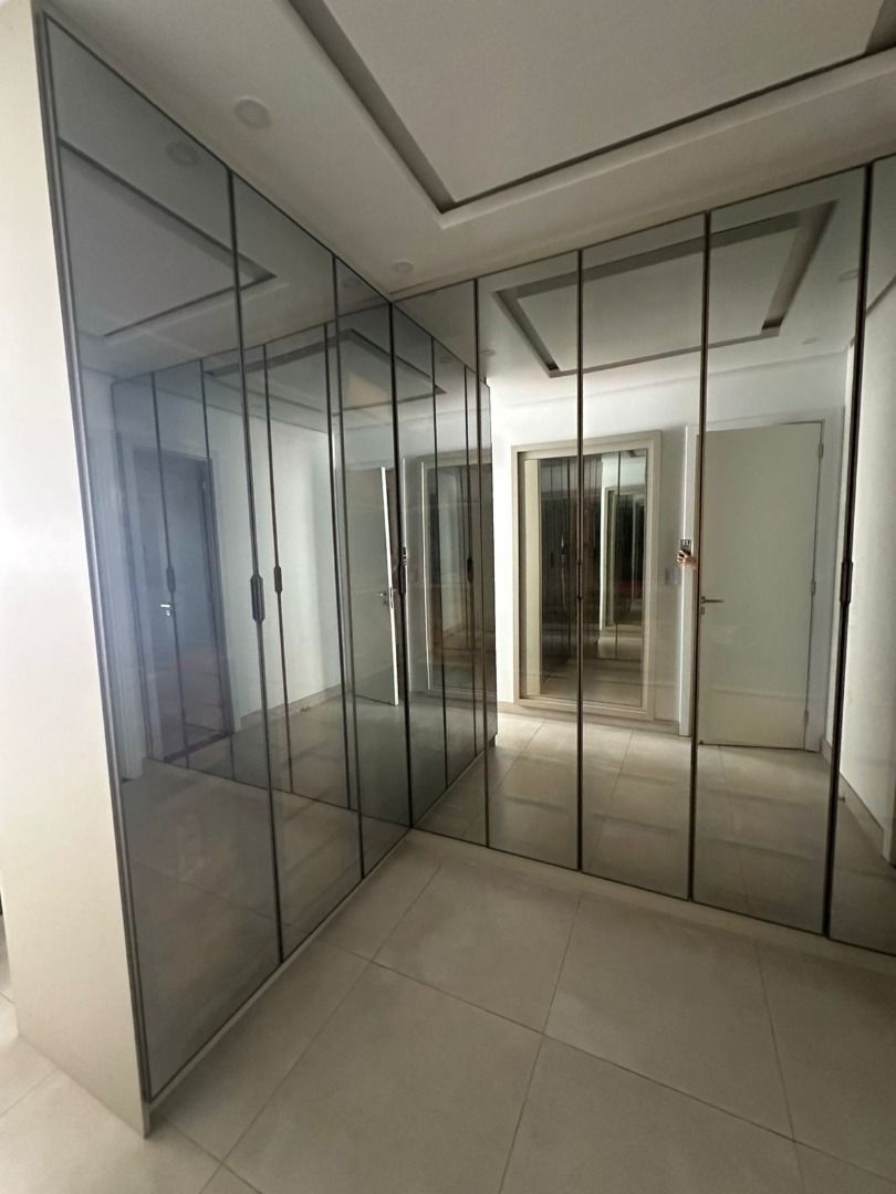 Apartamento com 03 dormitórios à venda, 130m² por R$ 1.400.000...