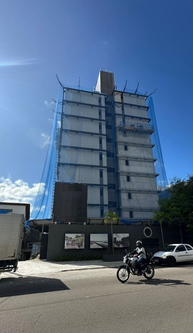 Apartamento com 02 dormitórios à venda por R$ 600.000 - Jardim...