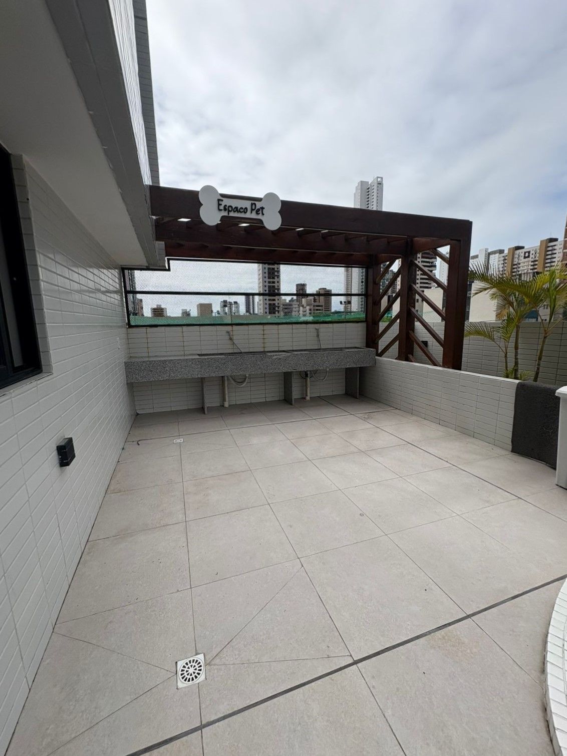 Apartamento com 02 dormitórios à venda por R$ 649.000 - Aerocl...