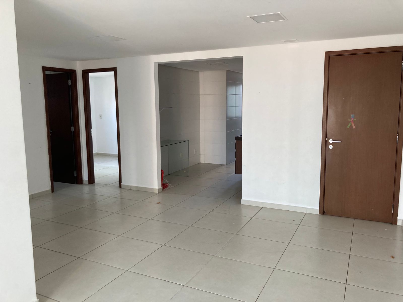 Apartamento com 03 dormitórios à venda, 96m² por R$ 790.000 - ...