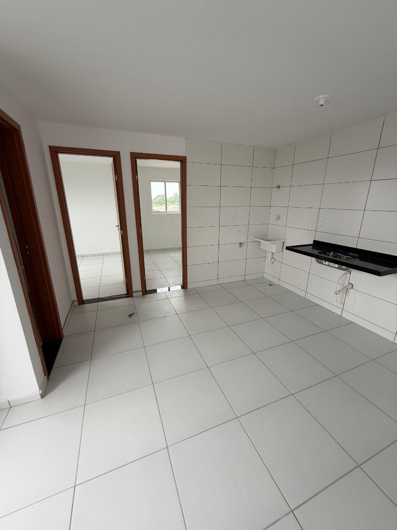  Apartamento com 02 dormitórios à venda, 50m² por R$ 160.000 -...